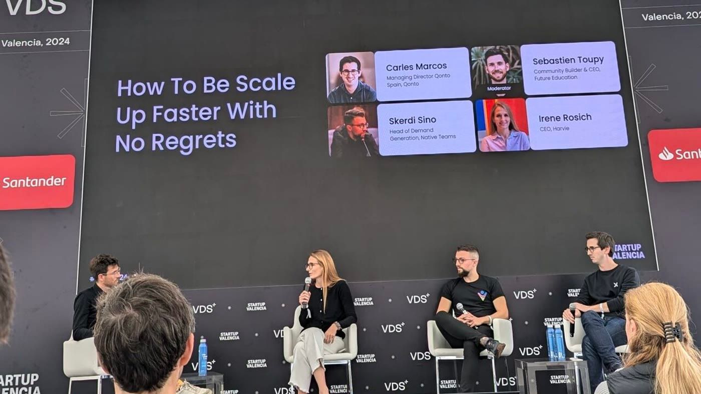 Irene Rosich en un panel de Valencia Digital Summit.